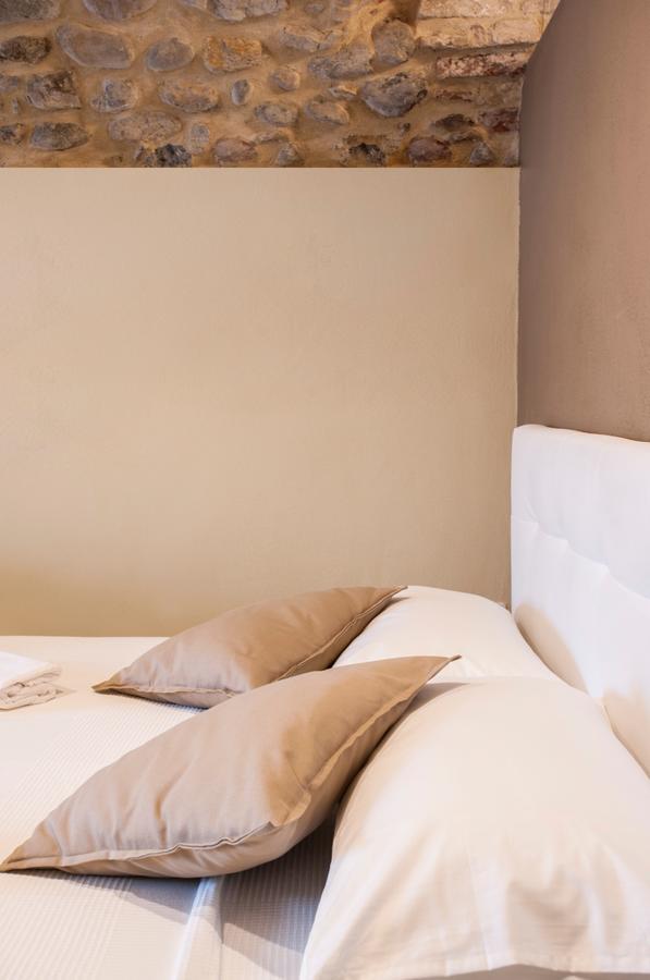 סן פליס דל בנאקו La Bellavita Del Garda Luxury Apartments מראה חיצוני תמונה