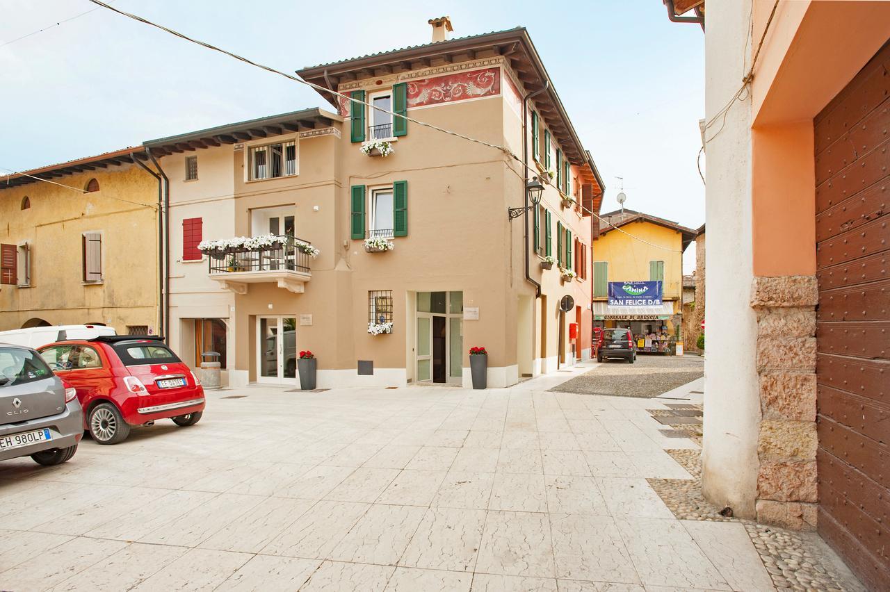 סן פליס דל בנאקו La Bellavita Del Garda Luxury Apartments מראה חיצוני תמונה